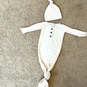 Lou Lou knotted gown and hat